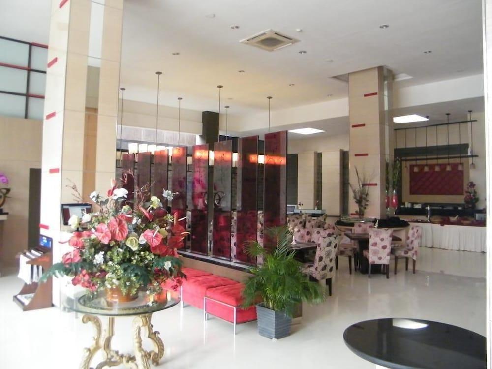 Scarlet Dago Hotel Бандунг Екстер'єр фото