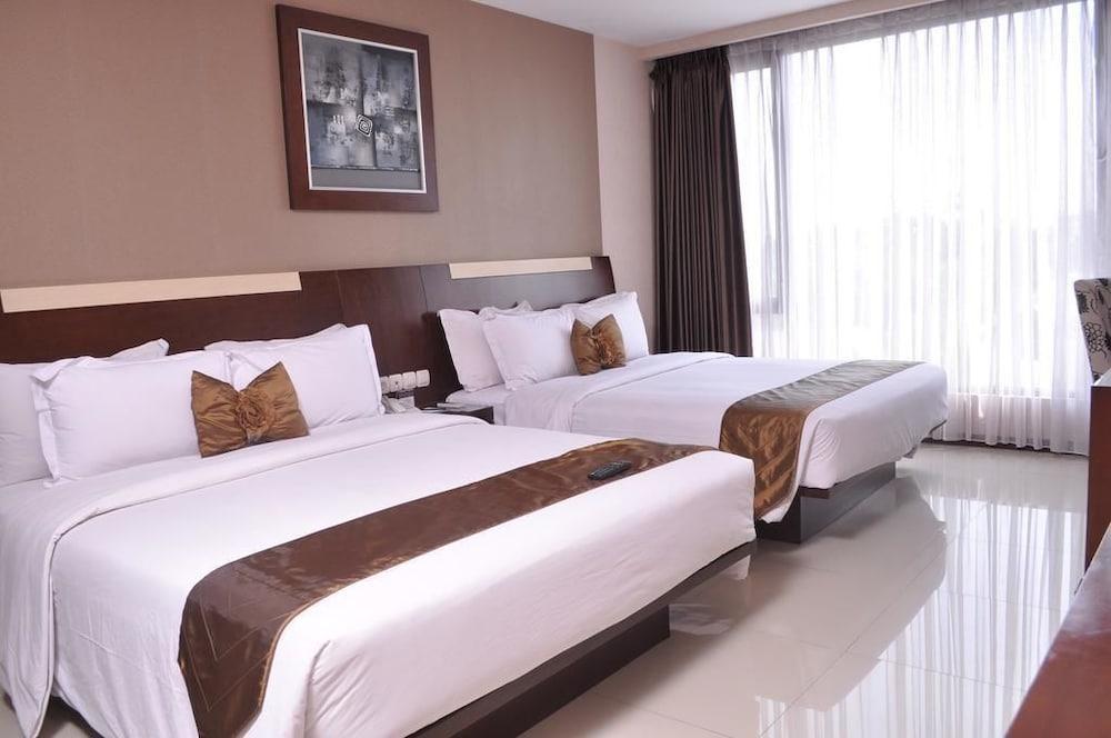 Scarlet Dago Hotel Бандунг Екстер'єр фото