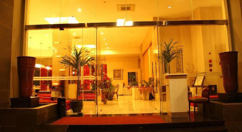 Scarlet Dago Hotel Бандунг Екстер'єр фото