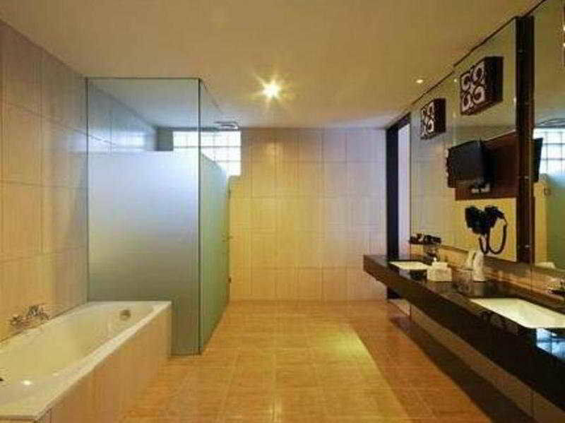 Scarlet Dago Hotel Бандунг Екстер'єр фото